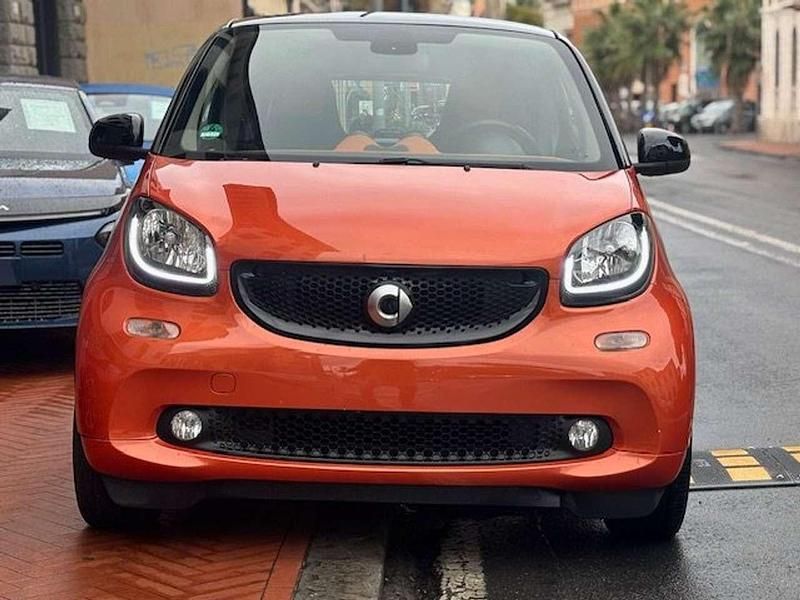 Usata Smart ForTwo Coupé Passion 71 CV (52 kW) 2015 Arancione Utilitaria