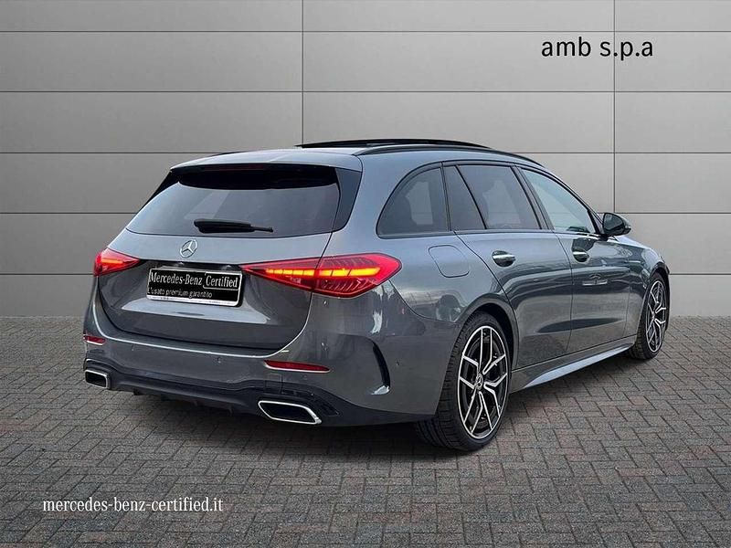 Usata Mercedes C300e AMG Line Premium Plus 265 CV (194 kW) 2024 Grigio Station wagon