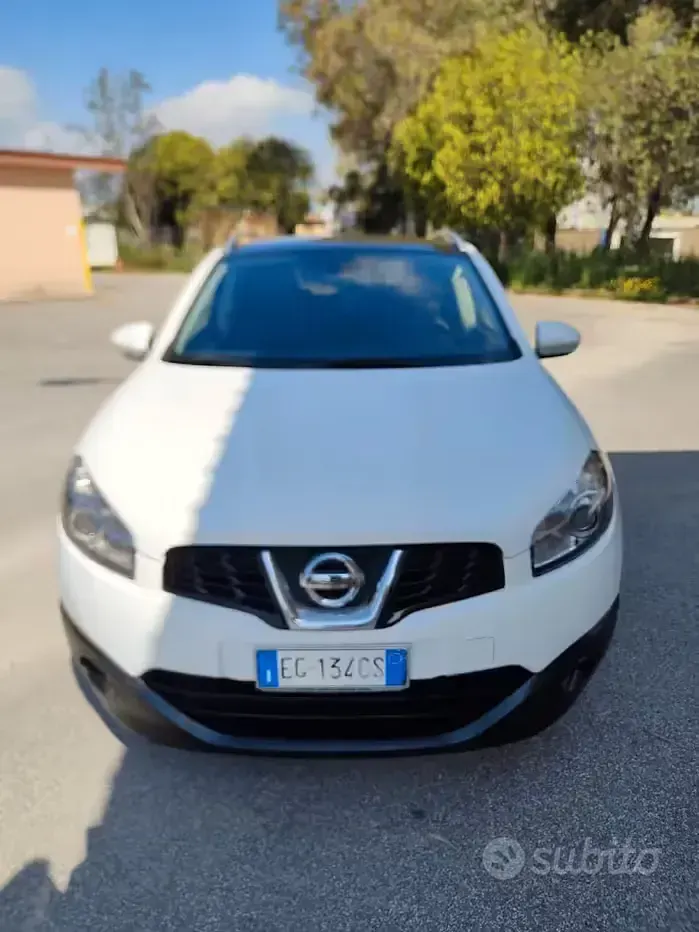 Usata Nissan Qashqai 106 CV (77 kW) 2011 Bianco SUV