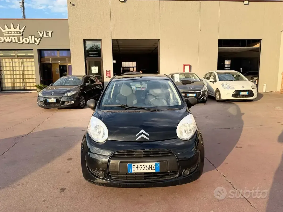Usata Citroën C1 Attraction 68 CV (50 kW) 2011 Nero Utilitaria