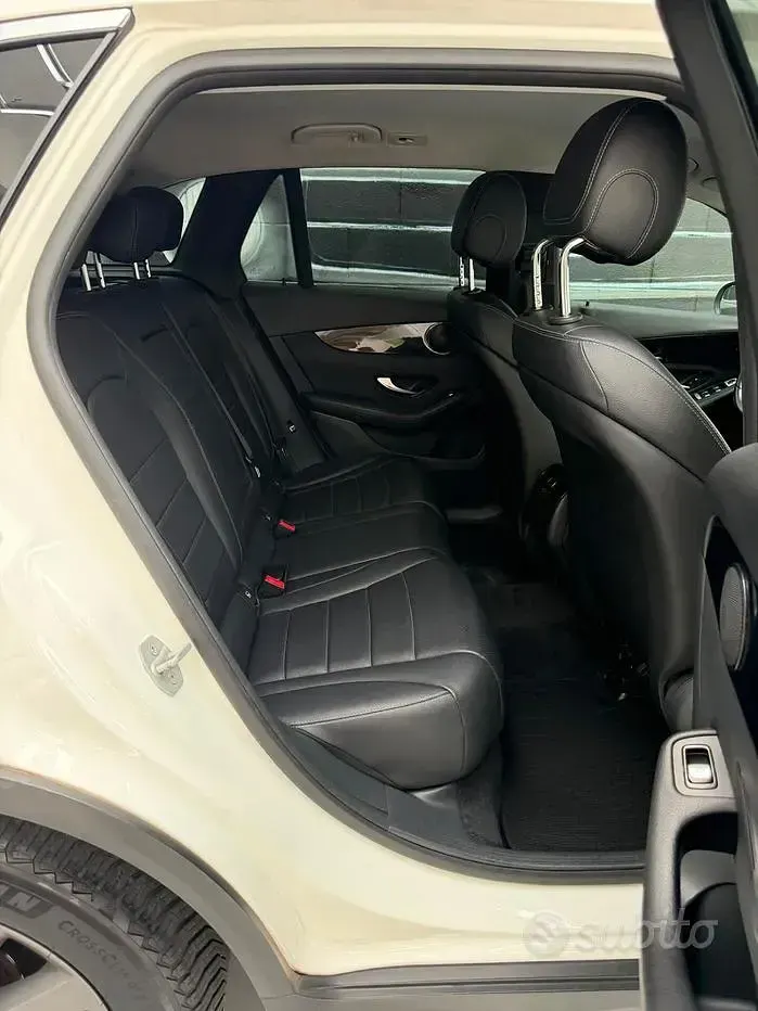 Usata Mercedes GLC220 Business 170 CV (125 kW) 2015 Bianco SUV