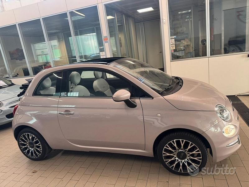 Usado Fiat 500C Lounge 69 CV (50 kW) 2019 Gris Descapotable