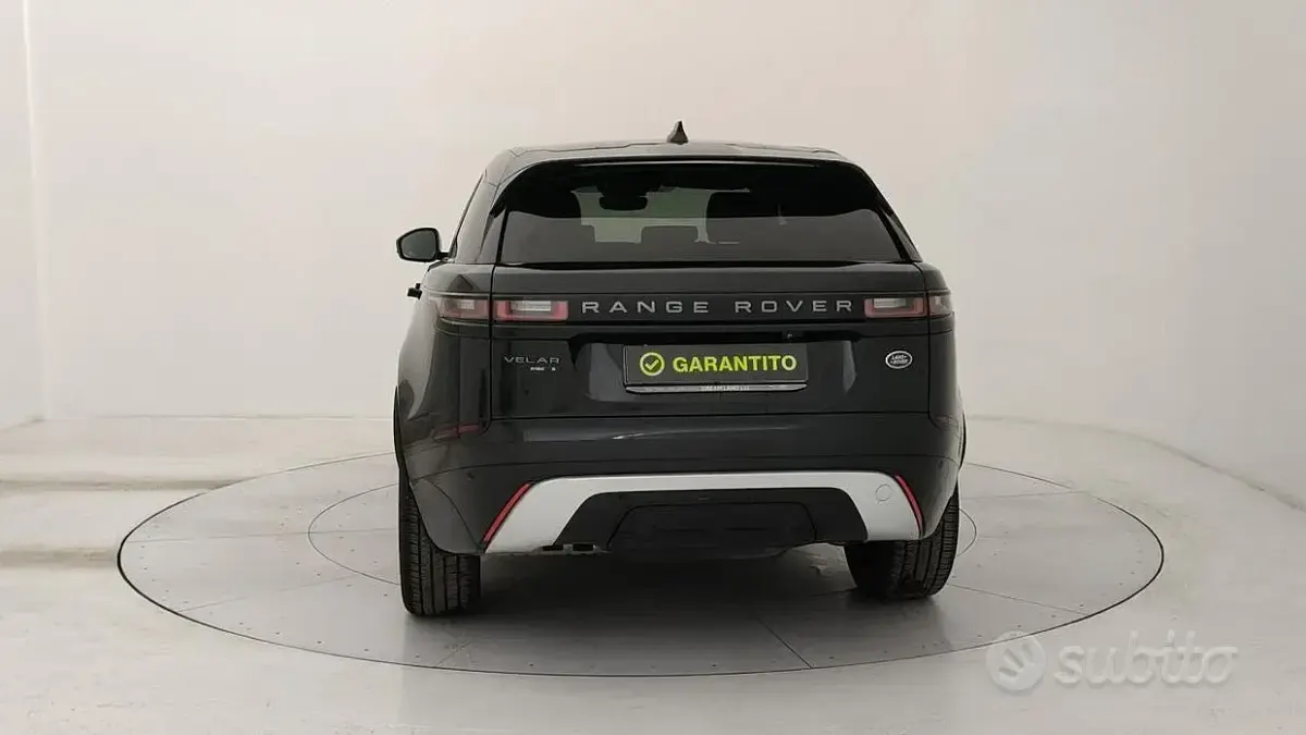 Usata Land Rover Range Rover Velar R-Dynamic 179 CV (131 kW) 2020 Nero SUV