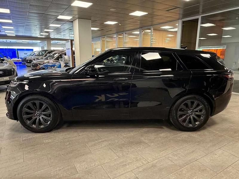 Usata Land Rover Range Rover Velar R-Dynamic 204 CV (150 kW) 2023 Santorini black SUV