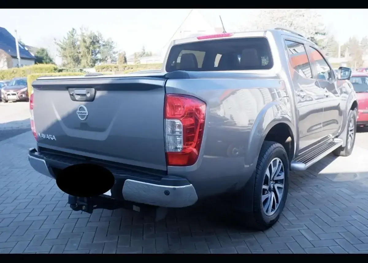 Usata Nissan Navara N-Connecta 190 CV (139 kW) 2019 Grigio Pick-up
