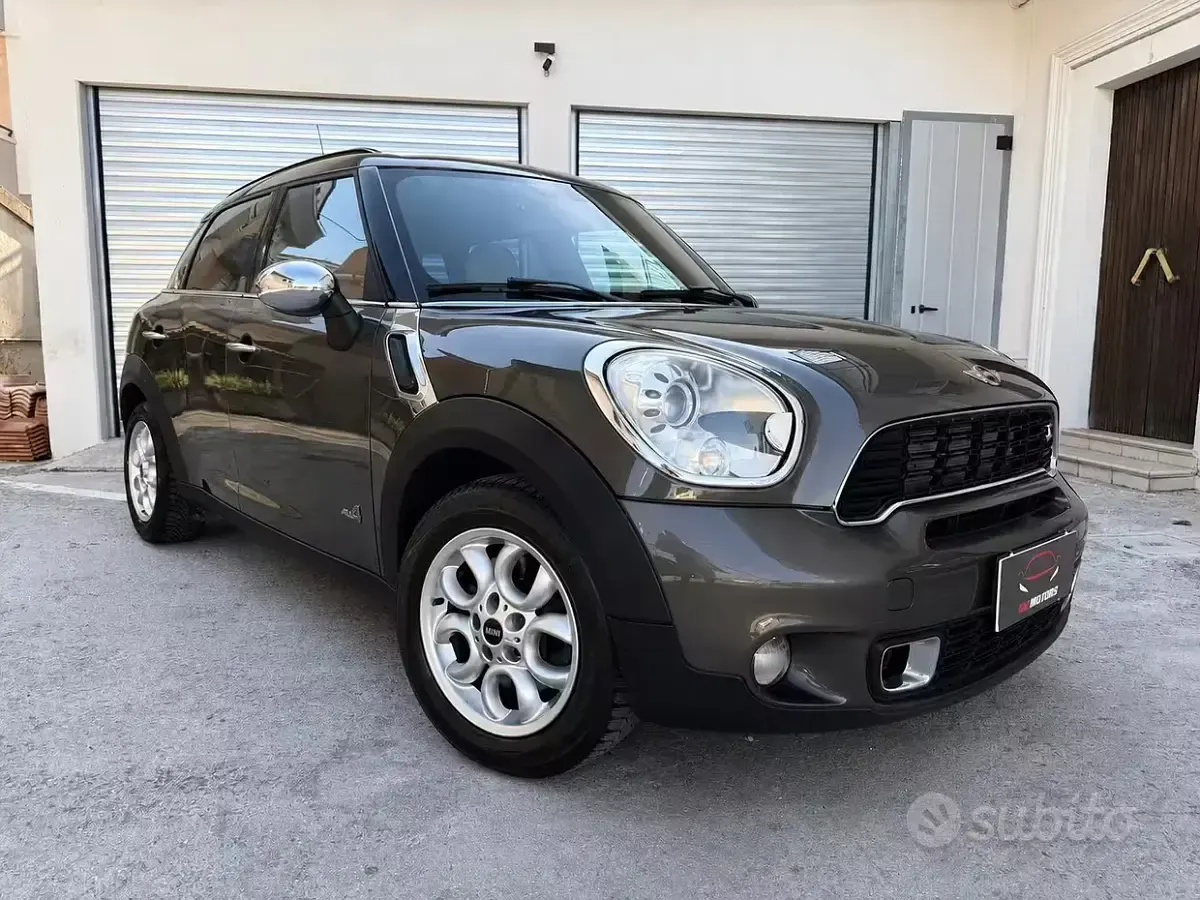 Usata Mini Cooper S Countryman 184 CV (135 kW) 2011 SUV