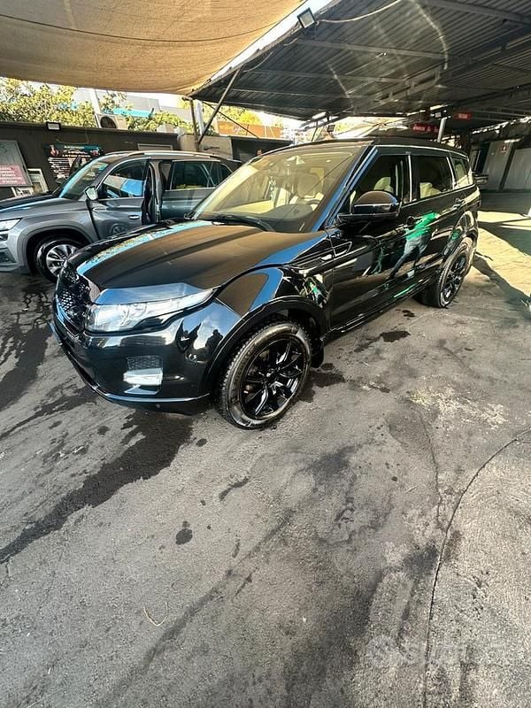 Usata Land Rover Range Rover evoque 150 CV (110 kW) 2014 Nero Furgone
