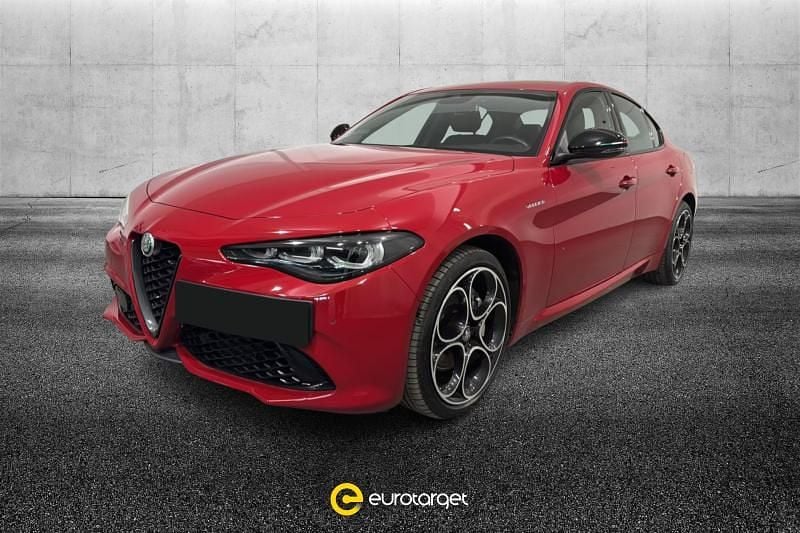 Usata Alfa Romeo Giulia Veloce 280 CV (205 kW) 2023 Rosso pastello Berlina