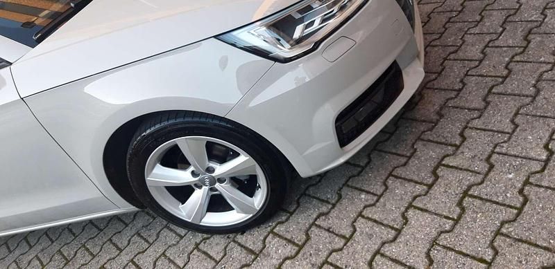Usata Audi A1 Sportback Sport 95 CV (69 kW) 2018 Beige Utilitaria