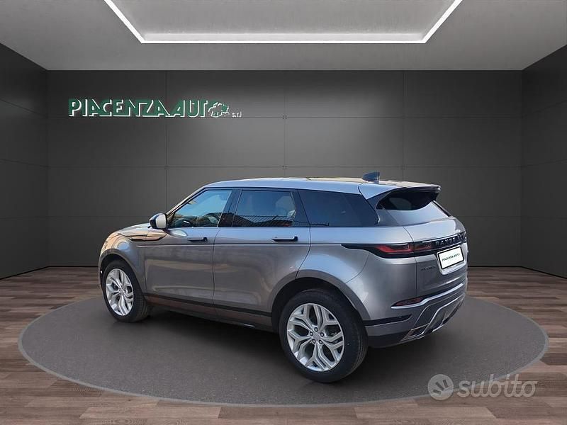 Usata Land Rover Range Rover evoque SE Dynamic 204 CV (150 kW) 2024 Grigio SUV