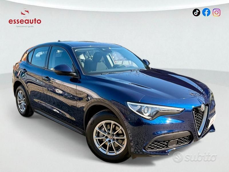 Usata Alfa Romeo Stelvio Business 190 CV (139 kW) 2020 Blu SUV