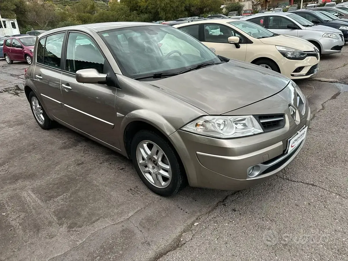 Usata Renault Mégane 106 CV (77 kW) 2008 Utilitaria