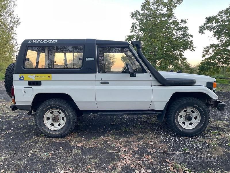 Usata 1989 Toyota Land Cruiser | 8000 € - Immagine 1/4