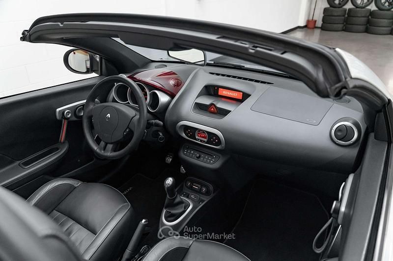 Usata Renault Wind Night&Day 101 CV (74 kW) 2010 Bianco ghiaccio Cabrio