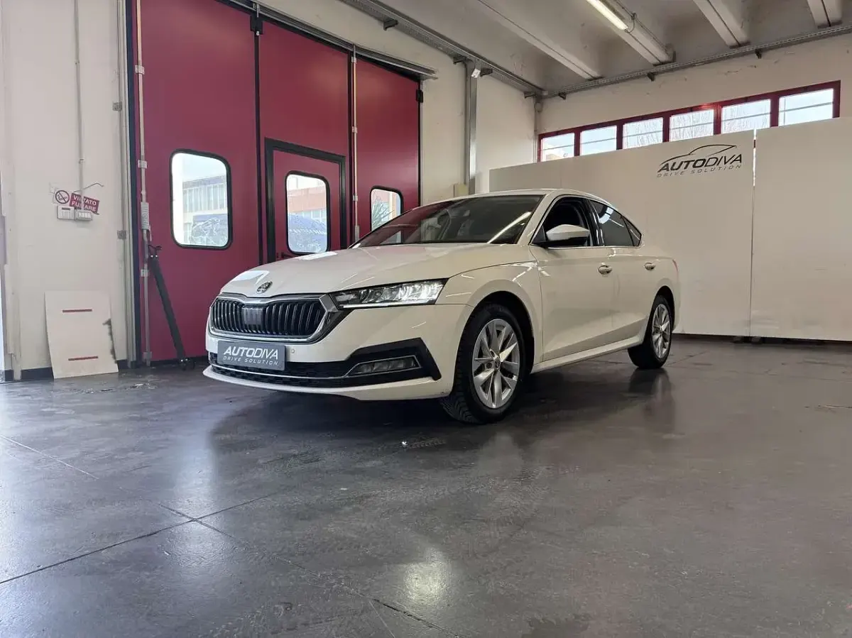 Occasion Skoda Octavia Style 150 PK (110 kW) 2020 Wit Sedan