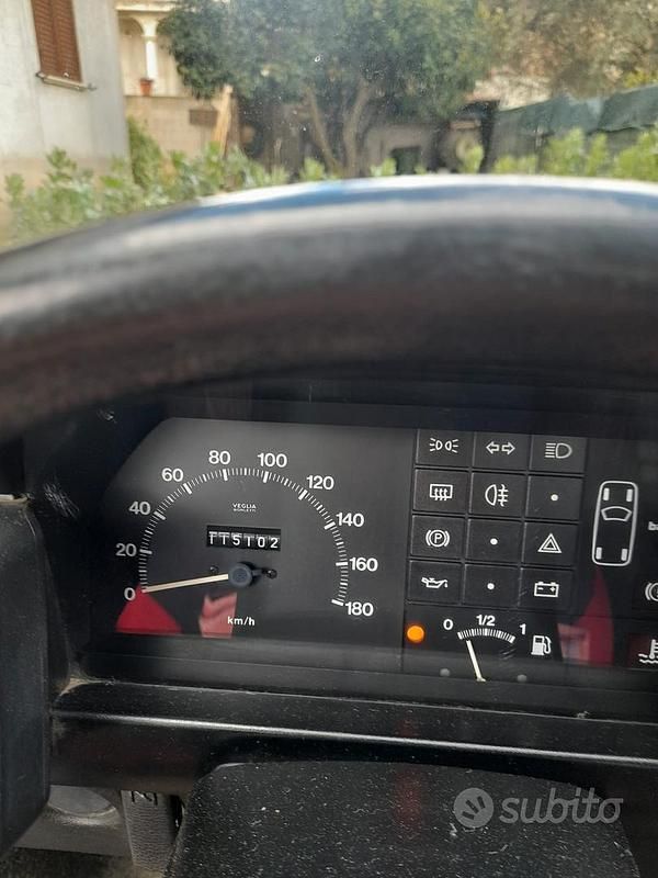 Occasion Fiat Uno 45 ch (33 kW) 1988 Bleue Citadine