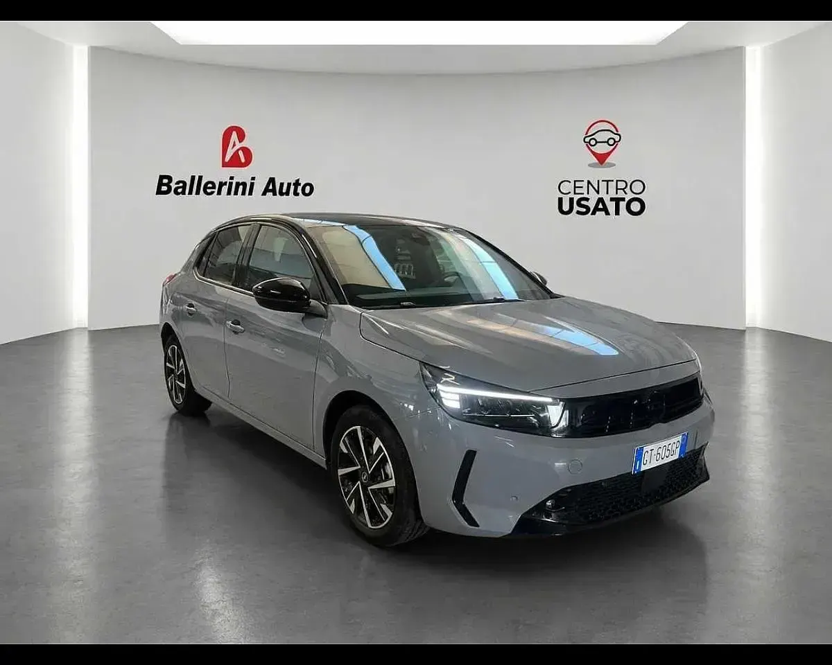 Usata Opel Corsa 101 CV (74 kW) 2024 Grigio Utilitaria