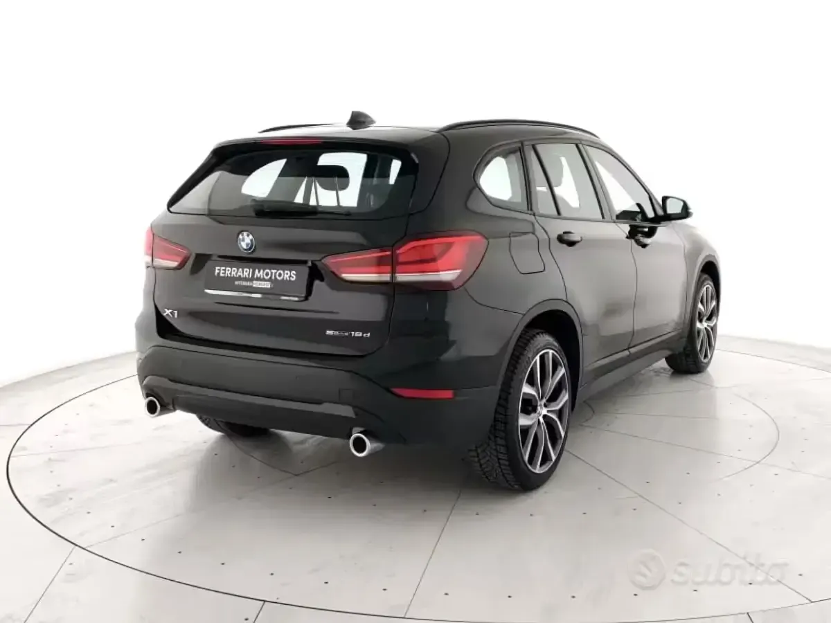 Usata BMW X1 Advantage 150 CV (110 kW) 2022 Nero SUV