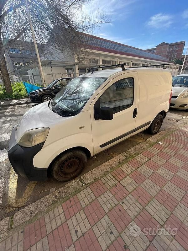 Usata Fiat Fiorino 75 CV (55 kW) 2011 Bianco Monovolume