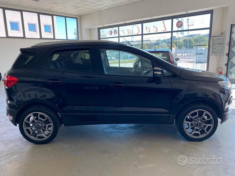 Usata Ford Ecosport Titanium 125 CV (91 kW) 2016 Nero SUV