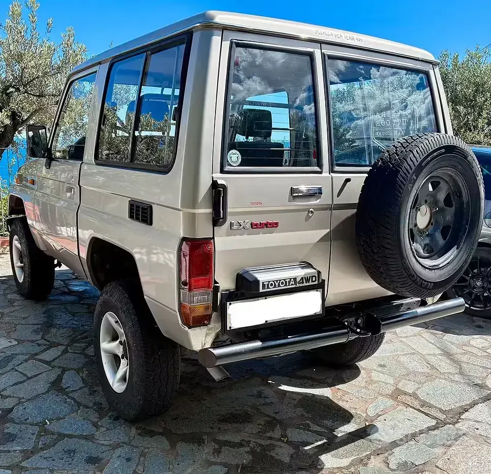 Usata Toyota Land Cruiser 86 CV (63 kW) 1989 Grigio SUV