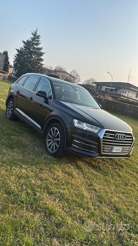 Usata Audi Q7 272 CV (200 kW) 2015 Nero SUV