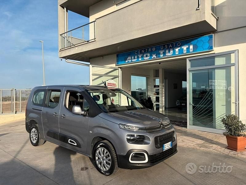Usata Citroën Berlingo Feel 130 CV (95 kW) 2020 Grigio Monovolume