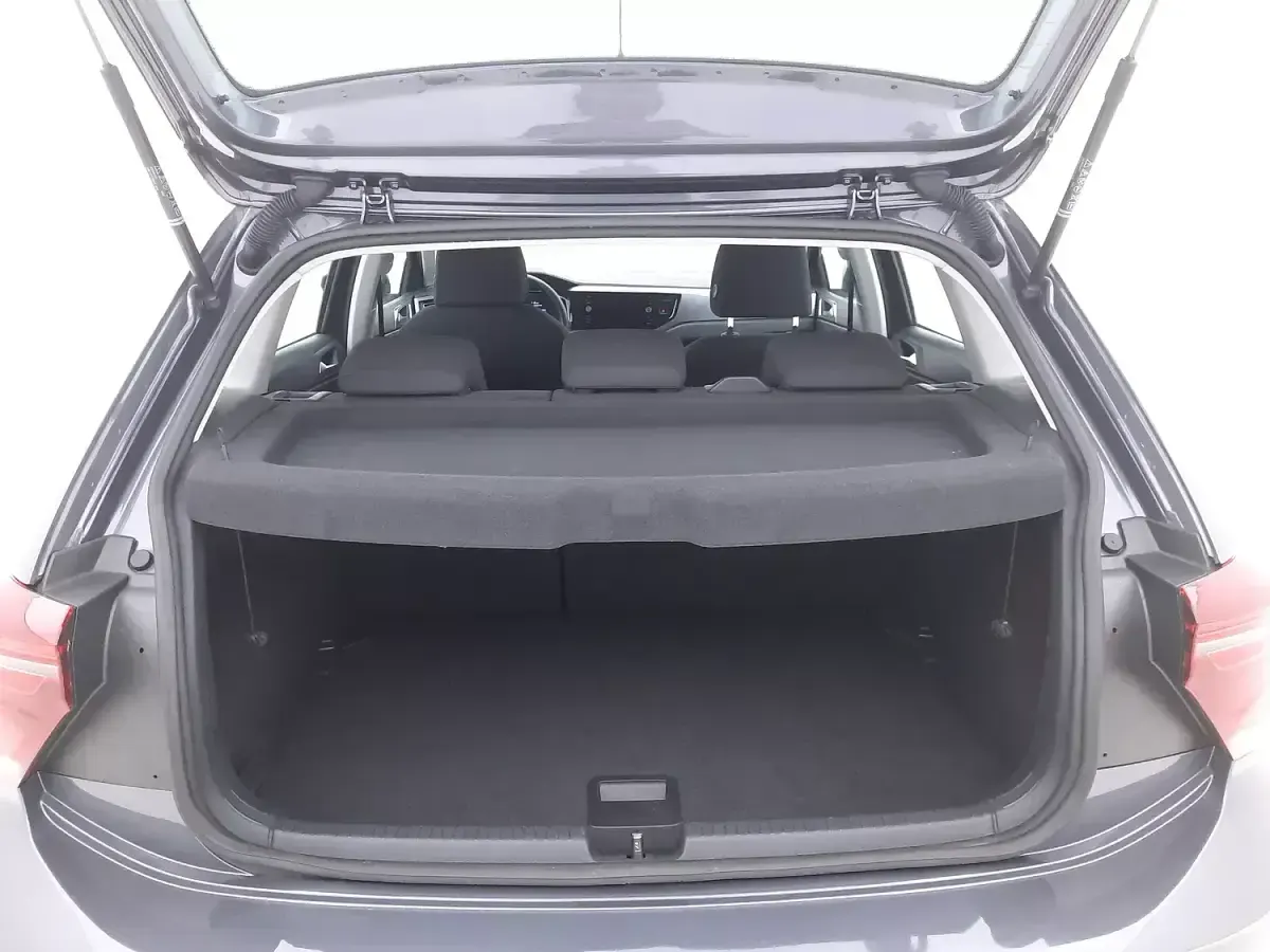 Usata VW Polo Style 110 CV (80 kW) 2022 Grigiogrigio Utilitaria
