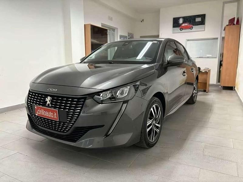Usata Peugeot 208 Allure 101 CV (74 kW) 2021 Grigio Utilitaria
