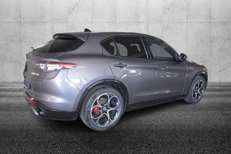 Usata Alfa Romeo Stelvio Veloce 280 CV (205 kW) 2024 Grigio SUV