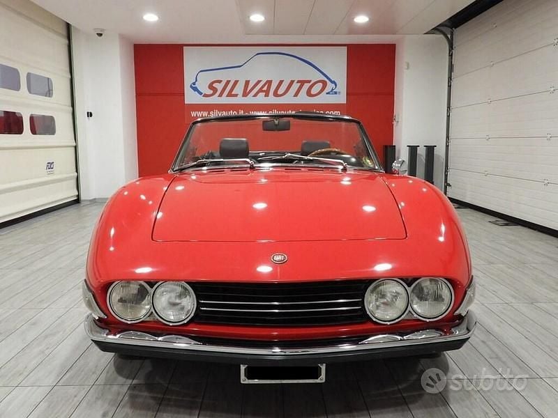 Usata Fiat Dino 184 CV (135 kW) 1970 Rosso Cabrio