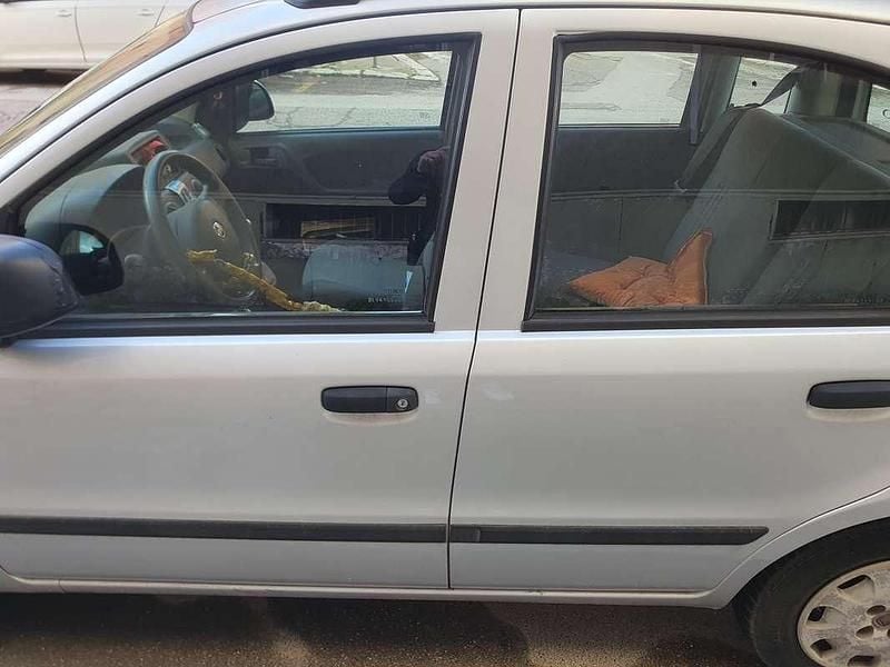 Usata 2012 Fiat Panda Active Utilitaria | 4000 € (Super prezzo) - Immagine 1/4