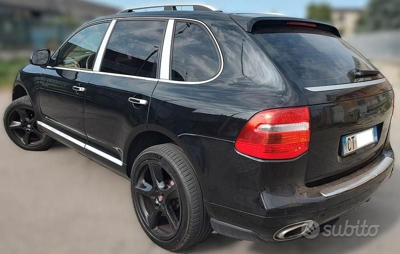 Usata Porsche Cayenne 250 CV (183 kW) 2005 Nero SUV