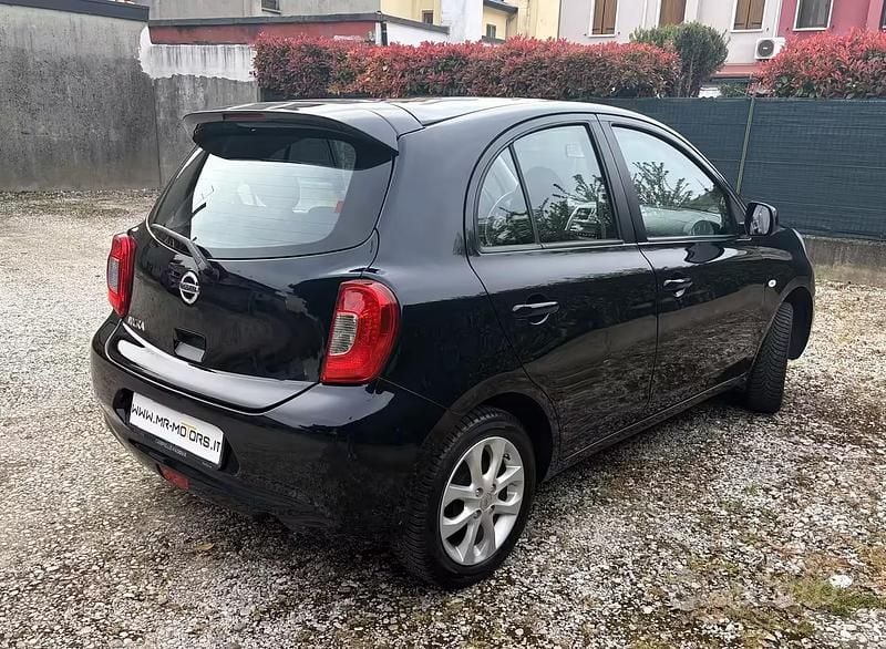 Usata Nissan Micra 80 CV (58 kW) 2016 Nero Utilitaria