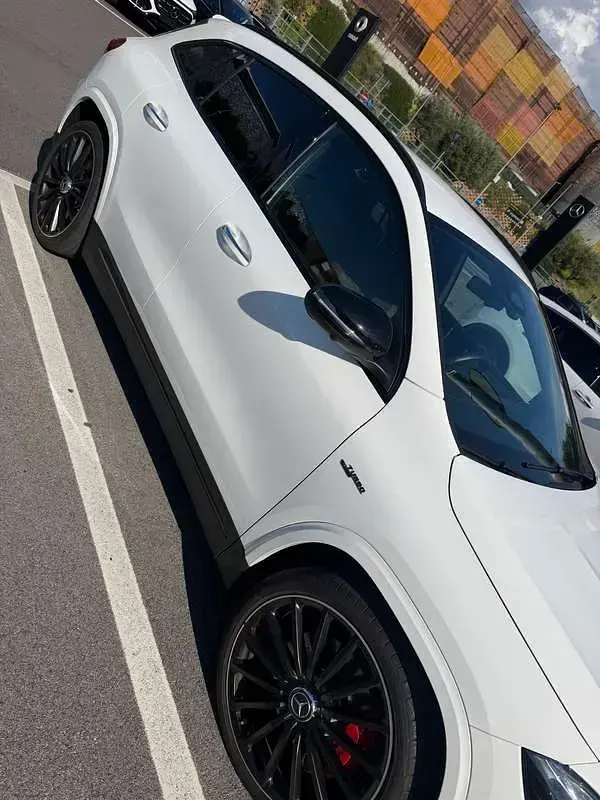Usata Mercedes GLA35 AMG Premium 306 CV (225 kW) 2024 Bianco SUV