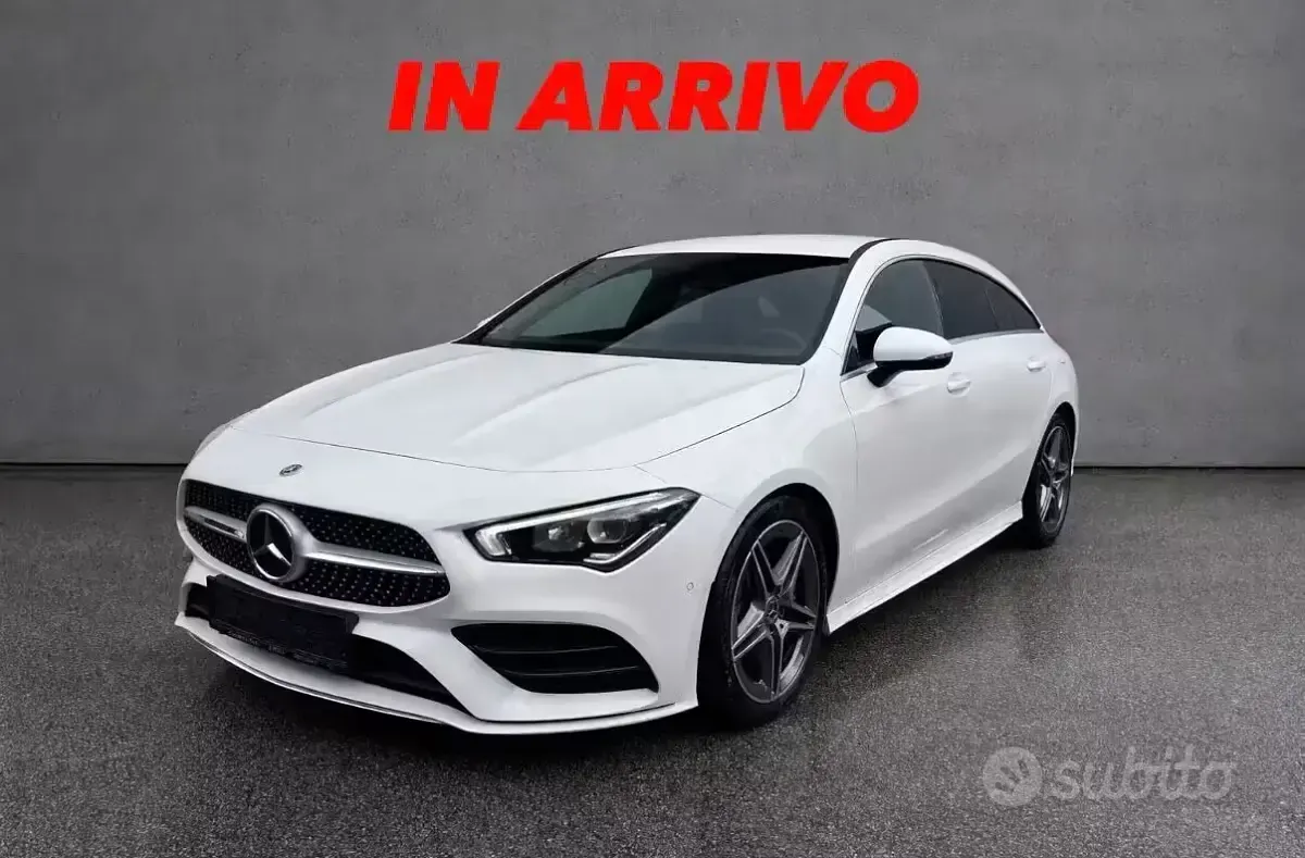 Begagnad Mercedes CLA200 Premium Plus 150 HK (110 kW) 2022 Vit Kombi