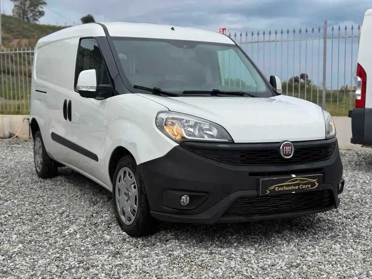 Usata Fiat Doblò 105 CV (77 kW) 2016 Bianco Monovolume