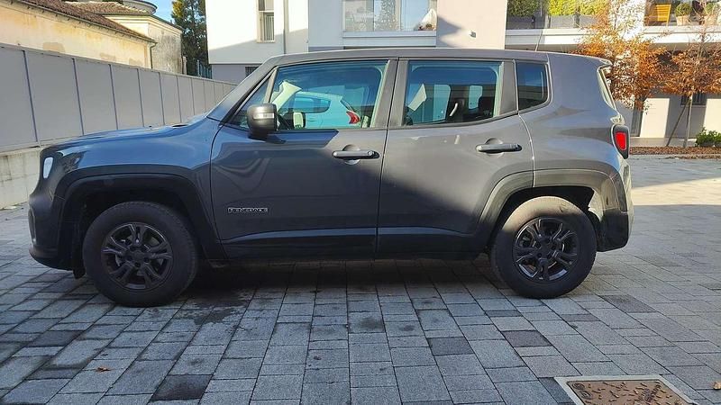 Usata Jeep Renegade Longitude 120 CV (88 kW) 2023 Grigio SUV