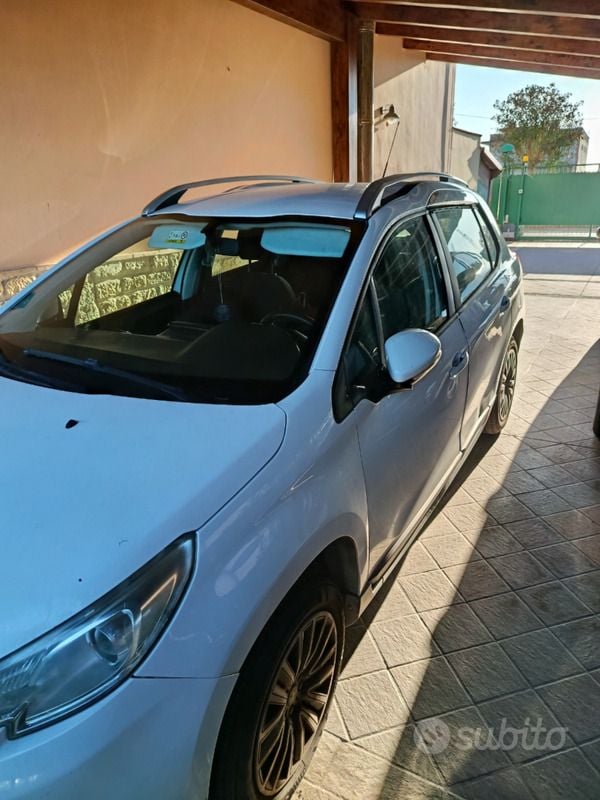 Usata Peugeot 2008 82 CV (60 kW) 2014 Bianco SUV