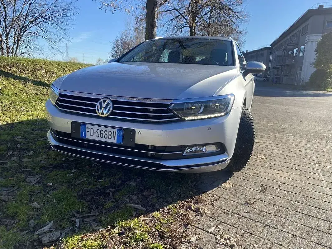 Usata VW Passat Executive 150 CV (110 kW) 2016 Station wagon