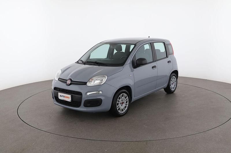 Grigio Usata 2022 Fiat Panda Due volumi | 9899 € (Ottimo prezzo) - Immagine 1/3