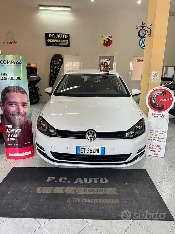Usata VW Golf VII Comfortline 104 CV (76 kW) 2013 Bianco Berlina