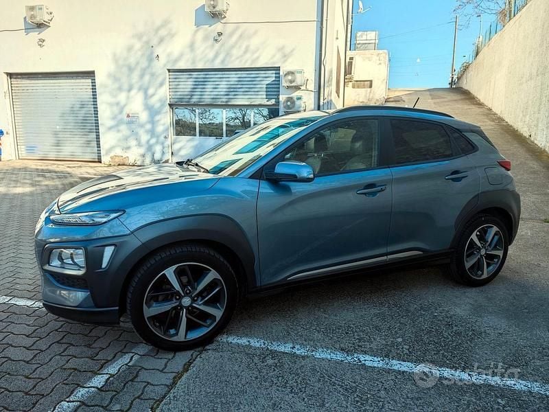 Usata Hyundai Kona 120 CV (88 kW) 2017 Grigio SUV