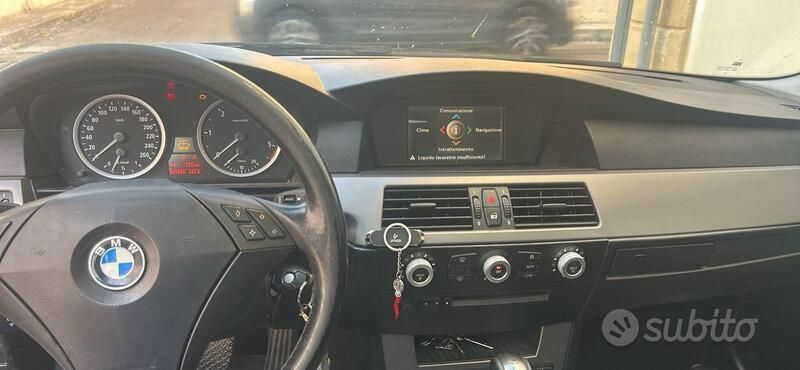 Usata BMW 525 177 CV (130 kW) 2006 Grigio Berlina