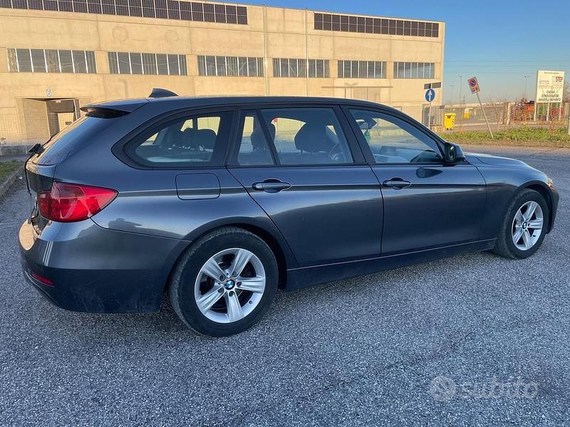 Usata BMW 316 2015 Grigio Station wagon
