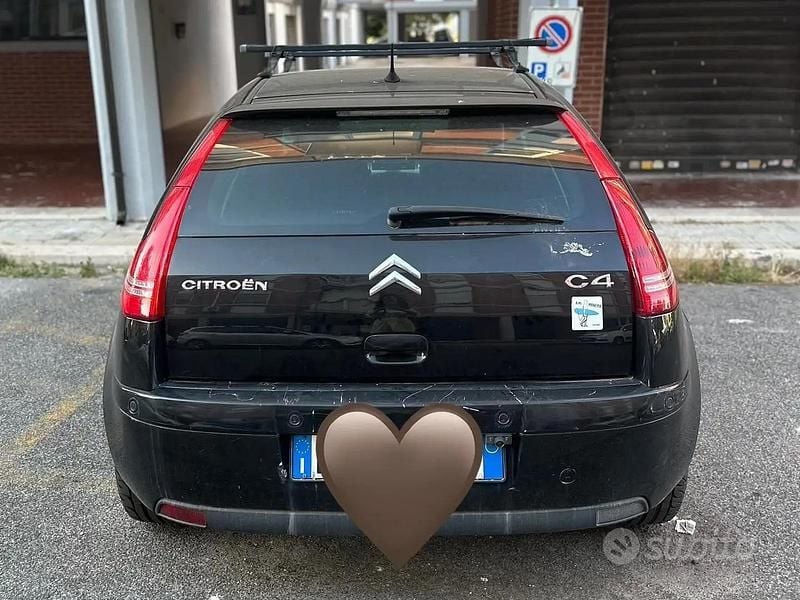 Usata Citroën C4 VTR Sport 110 CV (80 kW) 2009 Nero Berlina