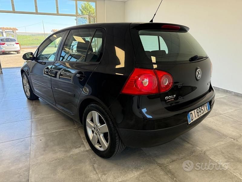 Usata VW Golf VI Sportline 140 CV (102 kW) 2008 Nero Utilitaria