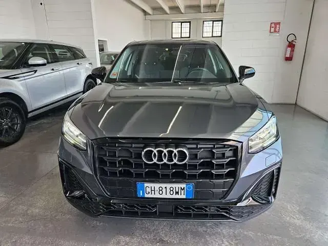 Usata Audi Q2 149 CV (109 kW) 2022 Grigio SUV