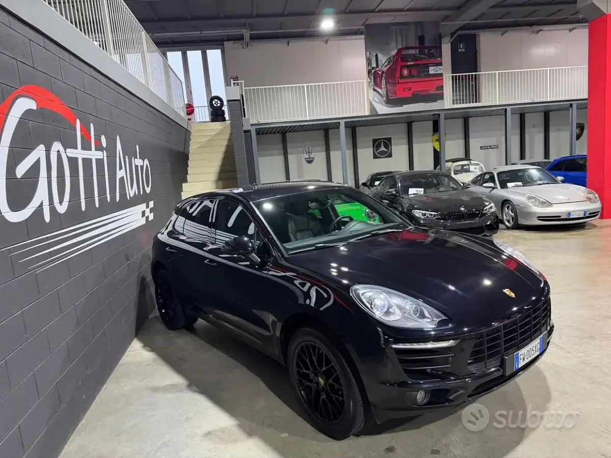 Usata Porsche Macan 250 CV (183 kW) 2015 Nero SUV