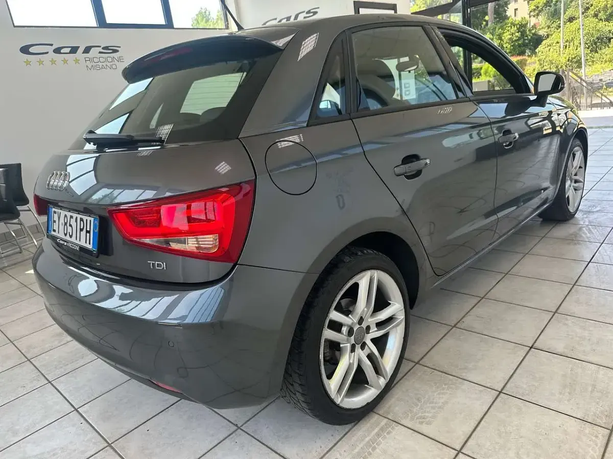 Usata Audi A1 Sportback S-line plus 90 CV (66 kW) 2015 Grigio Utilitaria